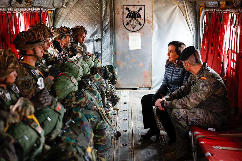 Visita a la Brigada de Infantería 'Almogávares' VI de Paracaidistas (BRIPAC) en la Base 'Príncipe' de Paracuellos del Jarama (Madrid).
