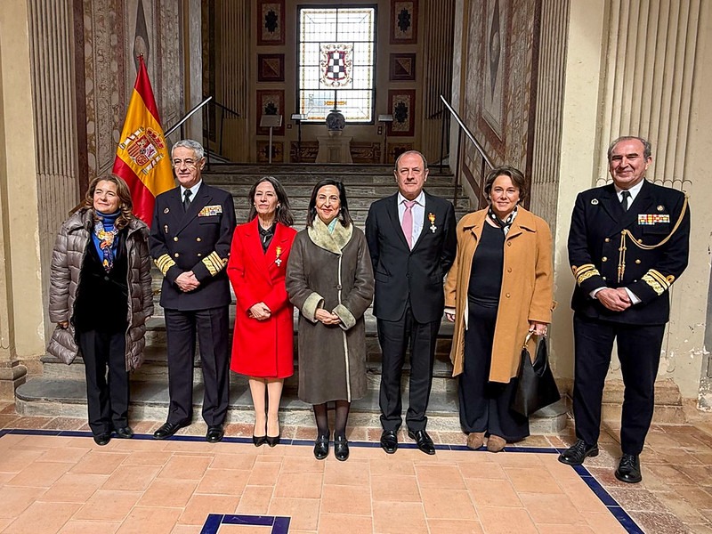 Margarita Robles recuerda la entrega y la lealtad histórica de la Armada y la importancia de aunar tradición y modernidad