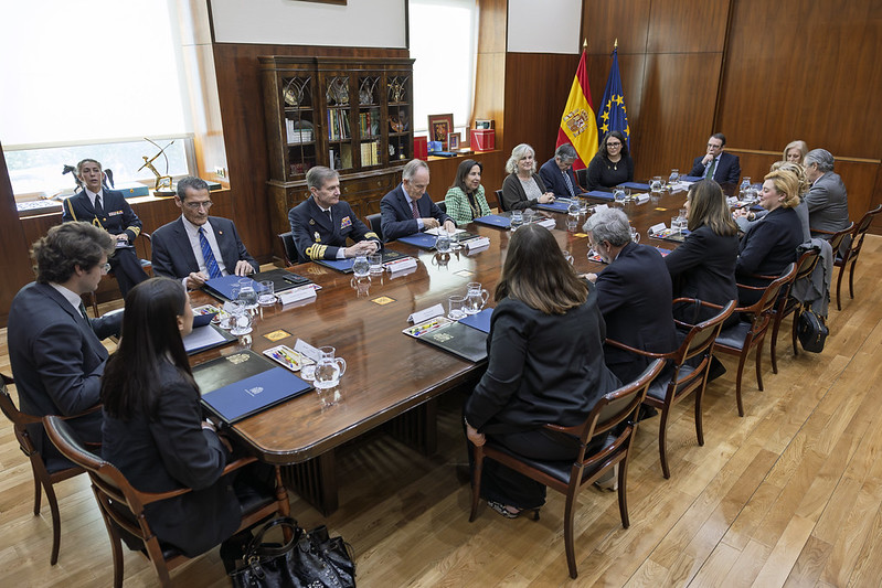 El Ministerio de Defensa y la Asociación Atlántica Española reforzarán su colaboración para dar a conocer el papel de la O...
